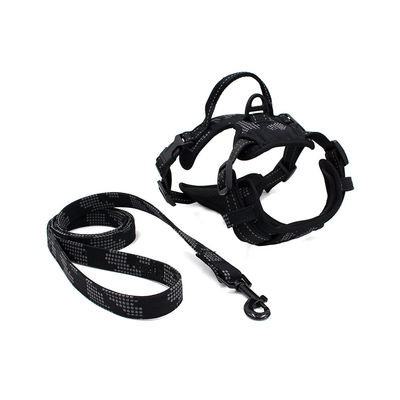L'air mol respirable réfléchissant à la mode Mesh Chest Strap Traction Rope a placé des chiens investissent la laisse
