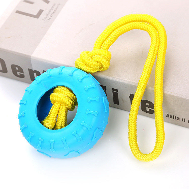 L'animal familier durable de chien de mastication joue les dents dentaires de brosse à dents d'OEM/ODM TPR nettoyant des jouets