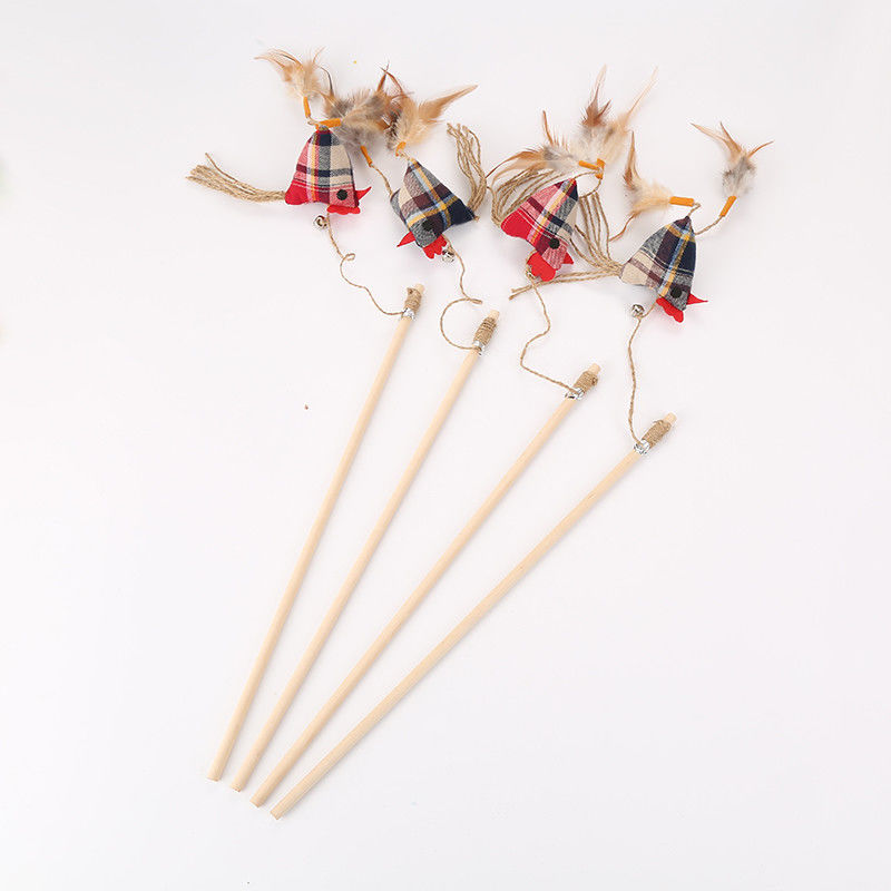 Le poulet de luxe en bois a formé Cat Toy Stick With Feather Interactive