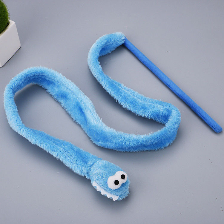 Baguette magique durable mignonne 31g de peluche de Cat Toy Teaser Snake Shape Kitten