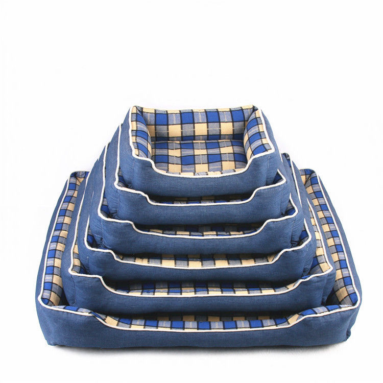 Lit d'intérieur mou chaud de chien de confort de nid de chenil de Chambre du tapis 740g de chien de place de trellis