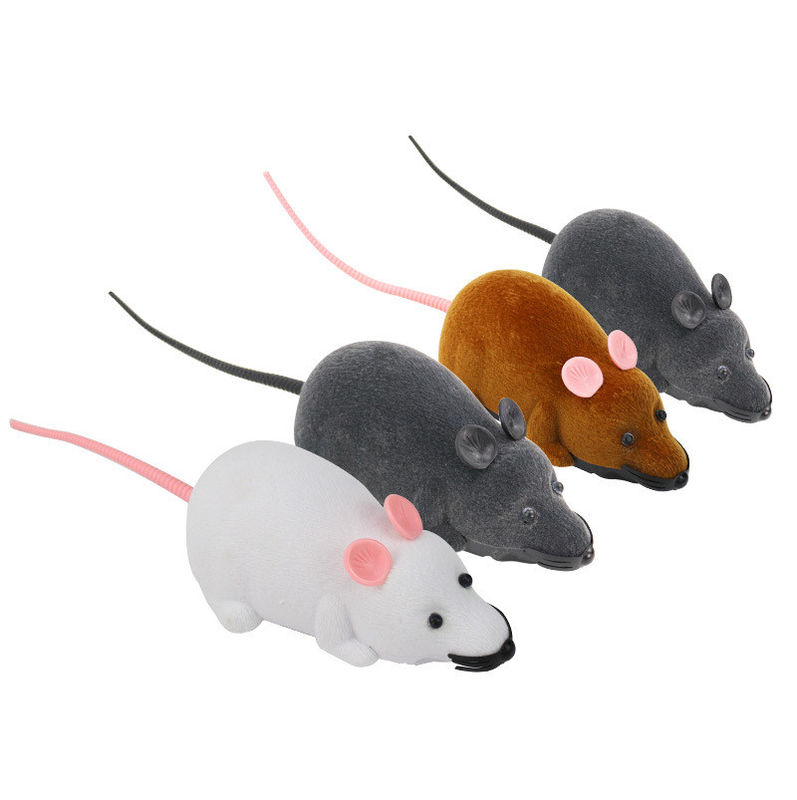 Le tour de cadeau de nouveauté jouant Cat Pet Toys Wireless Remote a commandé le jouet de rat