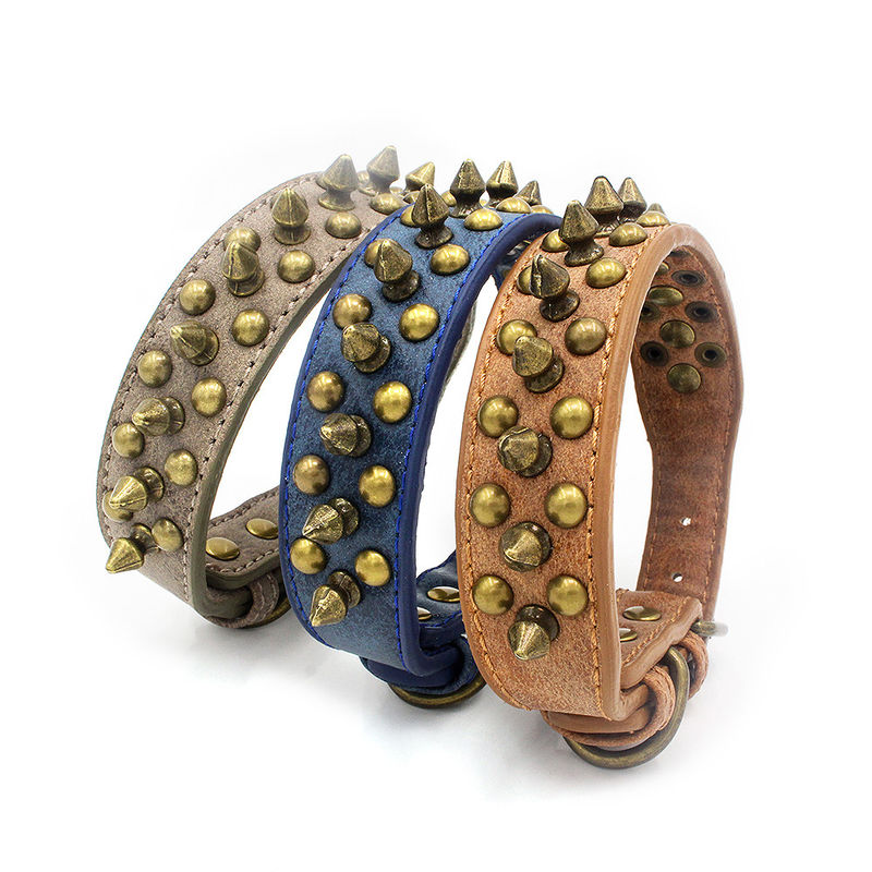 Collier de chien masculin personnalisé professionnel de rétro de Sofa Leather d'unité centrale distinction durable solide de rivet