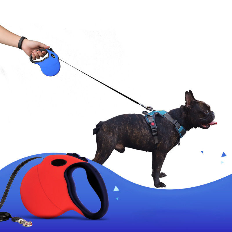 Laisse réfléchie escamotable en nylon de corde de laisse de chien de poignée antidérapante pour le chien Accesorios Para Mascotas