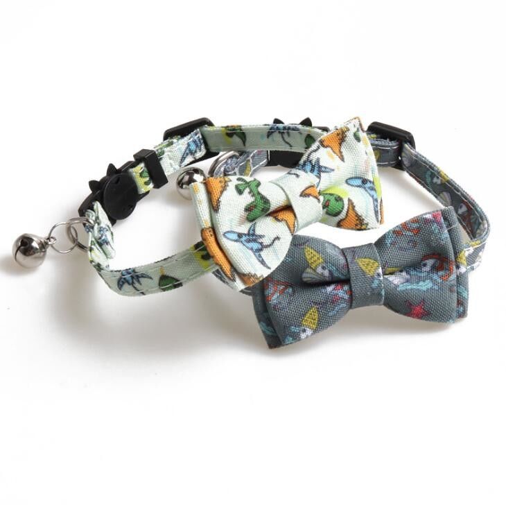 Animal familier réglable Cat Collar Breakaway avec le noeud papillon et la Bell mignons pour Kitty et quelques chiots