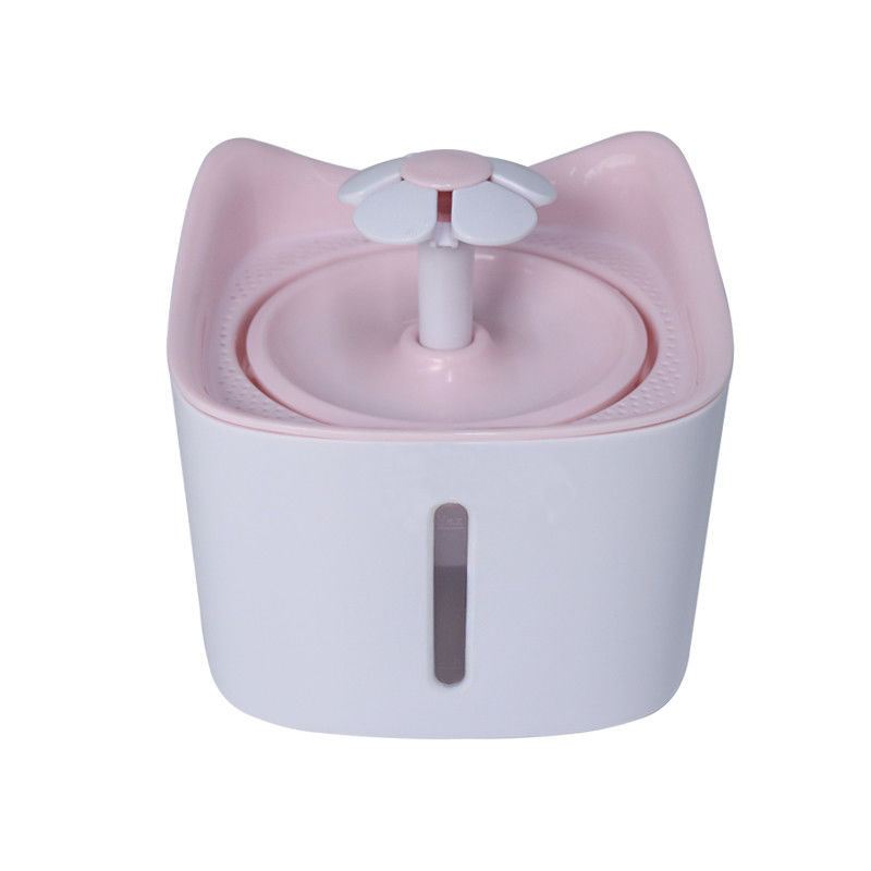 Deux modèles choient le distributeur 1.8L de l'eau et de nourriture pour le distributeur de l'eau de chats et d'aliments pour chiens