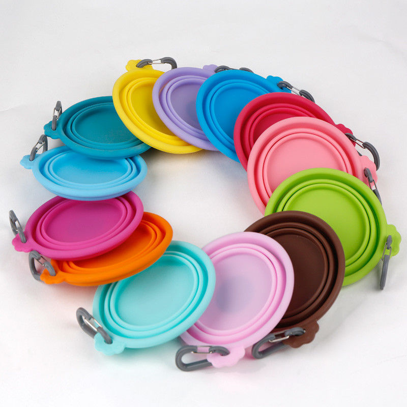 Glissez non le bol coloré de nourriture de chiot de voyage de silicone de bol pliant d'aliments pour chiens