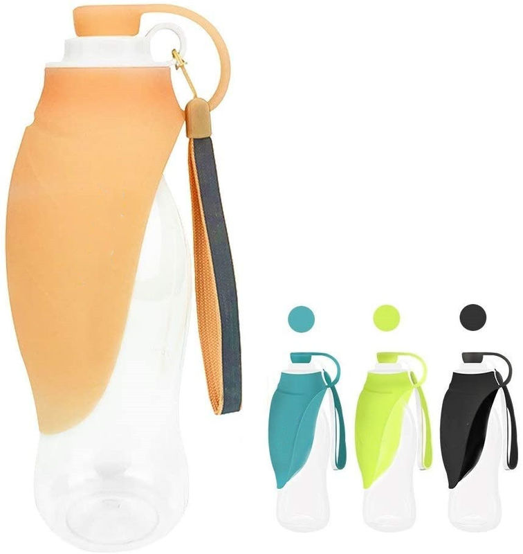 Bouteille potable portative pliable pour la bouteille d'eau pliante d'animal familier des chiens 580ML