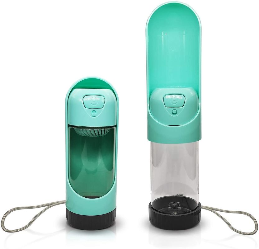 Bouteille d'eau pliable portative de chien avec la bouteille d'eau de voyage de preuve de fuite de filtre pour des chiens